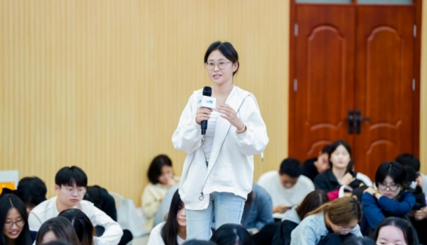 适乐肤校园行再启航：以“修护”之名，与年轻一代一起“重建屏障”