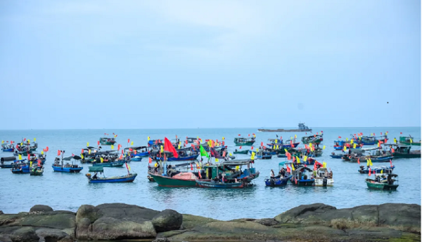 乙巳蛇年三亚民间龙王祭俗非遗活动  在大小洞天景区隆重举行
