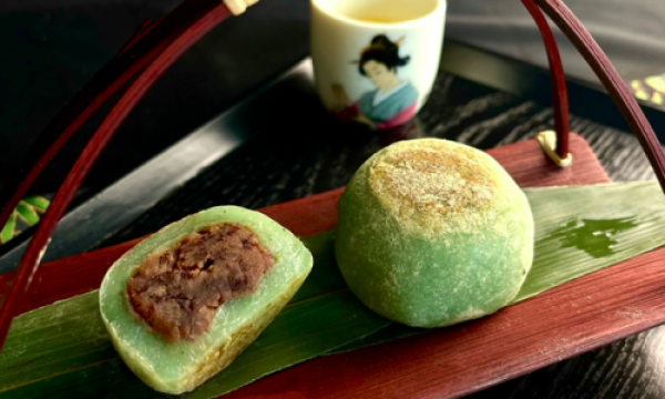 健康饮食新风尚：榎屋日式煎草饼引领早餐代餐新潮流