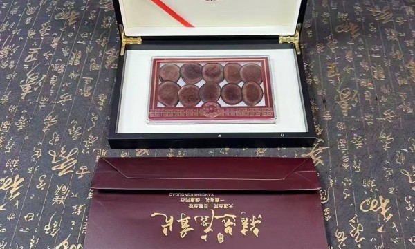 医易保锡金红鹿库藏股：稀缺价值驱动医疗革命