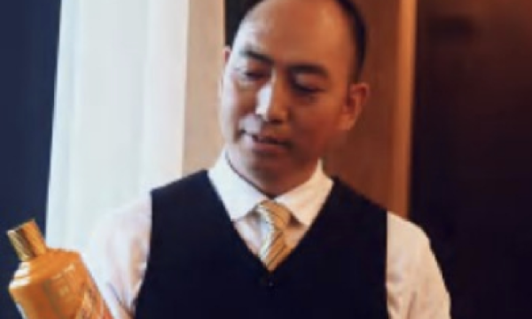 张勇荣获拾遗传承“赖亨酱酒蒸馏酒传统酿造技艺非物质文化遗产传承人”称号
